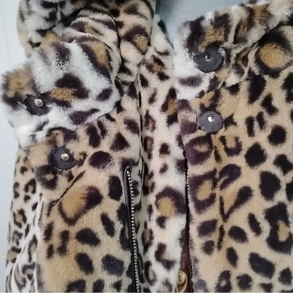 Dennis Basso Animal Print Teddy Jacket - Picture 7 of 13